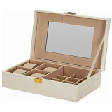 Шкатулки для украшений