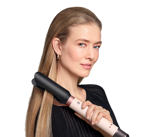 Насадка для выпрямления волос AirSmooth2x&trade; выпрямляет волосы исключительно с помощью горячего воздуха, без нагреваемых пластин и без избыточного нагрева