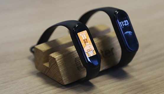 mi band 4 vs mi band 5