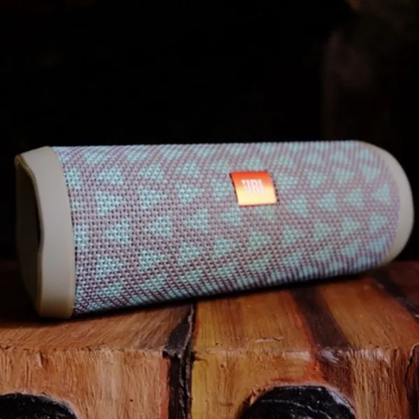 Портативная колонка JBL Flip 4 16 Вт/ Trio photo 8