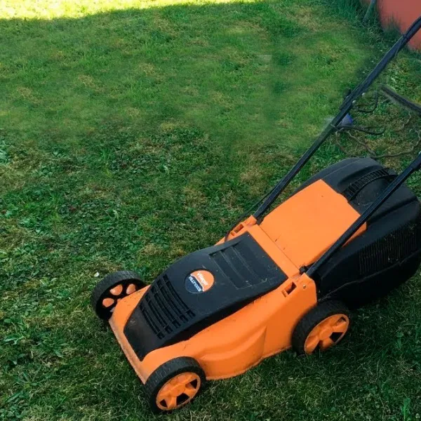 Газонокосилка Электрическая Villager Villy 1000 E Ручной photo 6