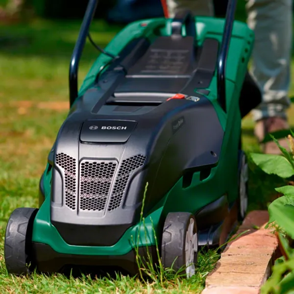 Газонокосилка Электрическая Bosch UniversalRotak 450 (B06008B9005) Ручной photo 5