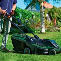 Mașină de tuns iarbă Electrică Bosch UniversalRotak 450 (B06008B9005) Manual photo 6