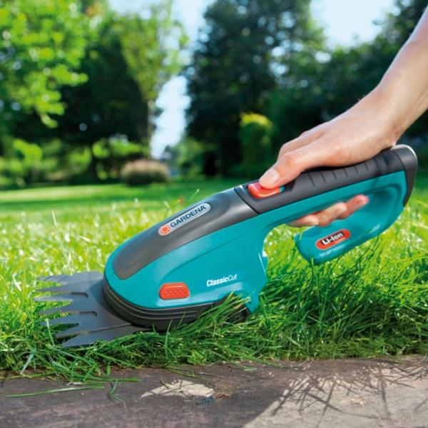 Mașină de tuns gard viu Gardena ClassicCut (8887-20) cu acumulator photo 6 Mașină de tuns gard viu Gardena ClassicCut (8887-20) cu acumulator photo 6