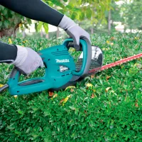 Mașină de tuns gard viu Makita UH5570 electrică photo 5