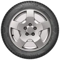 Шины GoodYear UltraGrip Performance+ 245/ 45 R18 100V XL Зимние/ Легковой photo 3