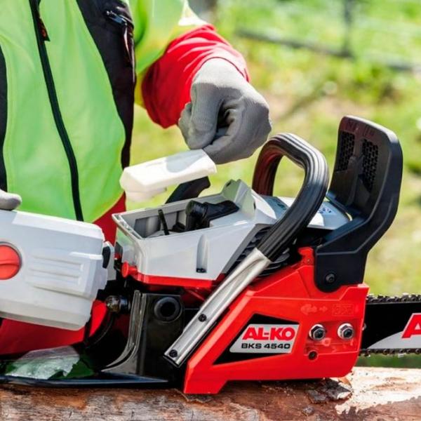 Fierăstrău cu lanţ AL-KO BKS 4540 (113335) pe benzină/ Red photo 8