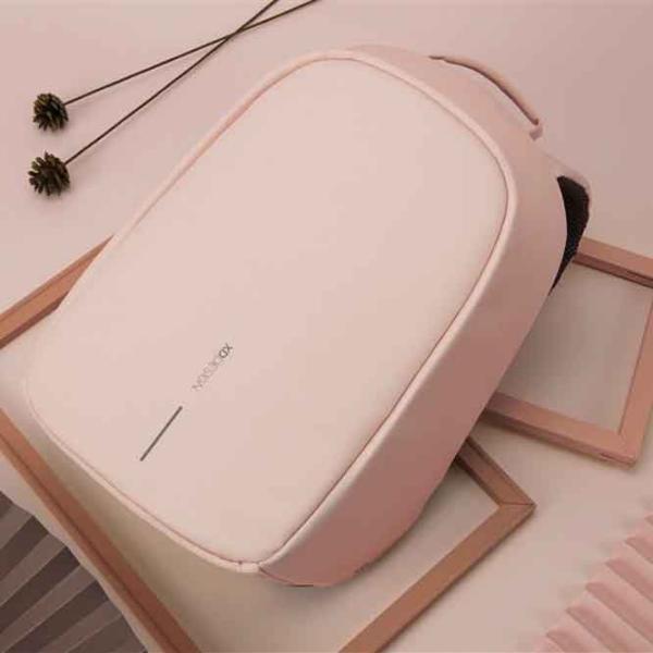 Rucsac XD-Design Bobby Hero Spring 13.3"/ Pink/ 10.5 l photo 4 Rucsac XD-Design Bobby Hero Spring 13.3"/ Pink/ 10.5 l photo 4