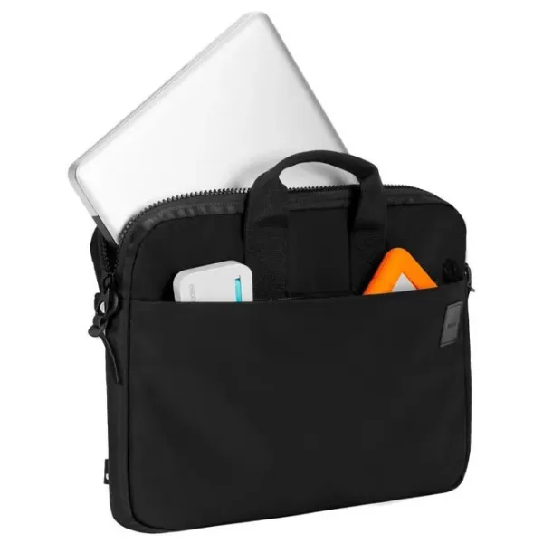 Сумка для ноутбука Incase Compass Brief 13.3"/ Черный photo 6 Сумка для ноутбука Incase Compass Brief 13.3"/ Черный photo 6