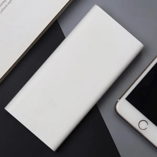 Power Bank Xiaomi Mi 3 20000 мАч/ Белый photo 5 Power Bank Xiaomi Mi 3 20000 мАч/ Белый photo 5