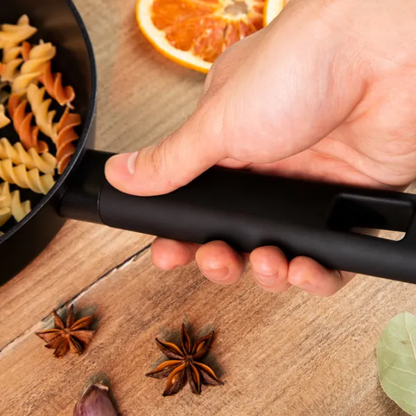 Сковорода Rondell Trumpf RDA-1343 Классический / 26 см / Черный photo 6 Сковорода Rondell Trumpf RDA-1343 Классический / 26 см / Черный photo 6