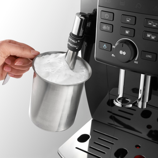 Кофемашина Delonghi ECAM23.120.B Полуавтоматическая/ 1.8 л/ Черный photo 5