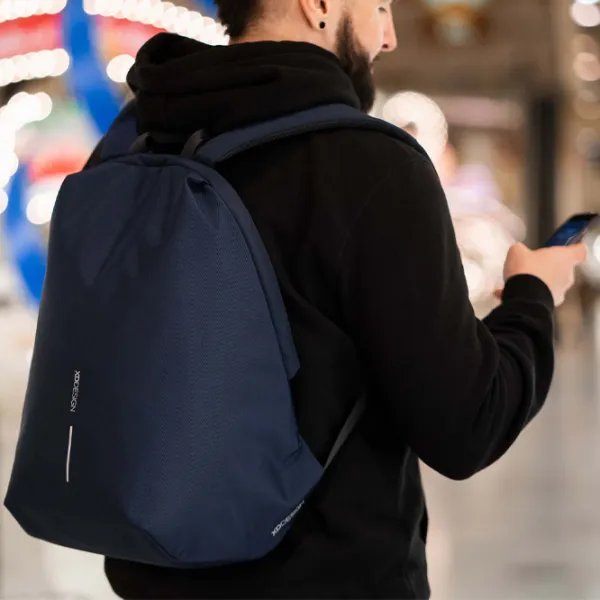 Рюкзак XD-Design Bobby Soft anti-theft 15.6"/ Navy Синий/ 16 л photo 8 Рюкзак XD-Design Bobby Soft anti-theft 15.6"/ Navy Синий/ 16 л photo 8