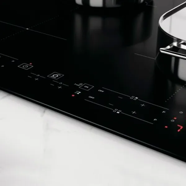 Plită încorporabilă cu inducție Whirlpool WB B8360 NE Black photo 4