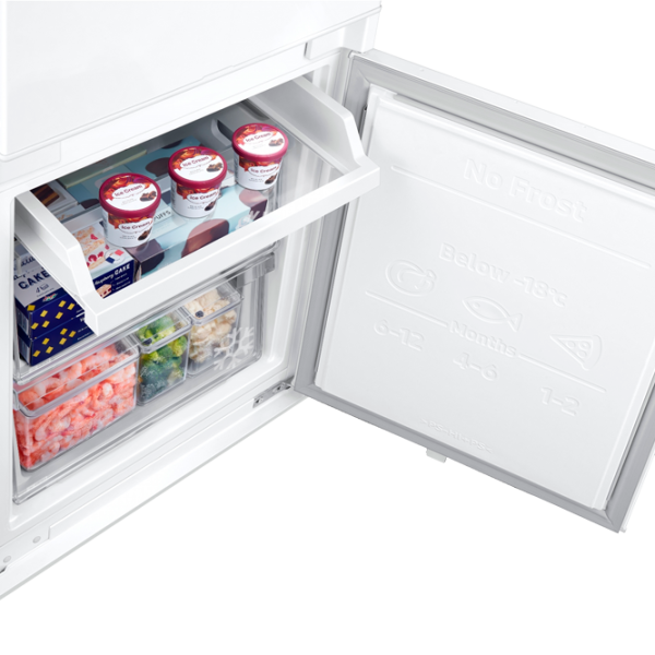 Frigider încorporabil Samsung BRB267054WW/UA cu congelator jos 277 l / 177.5 cm / White photo 8