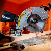 Дисковая пила Villager VMS 1100-210 photo 4