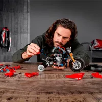 Constructor pentru copii LEGO Ducati Panigale V4 R Transport/ Red photo 6