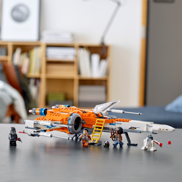 Детский конструктор LEGO Poe Dameron's X-wing Fighter Космолёт/ Оранжевый photo 4