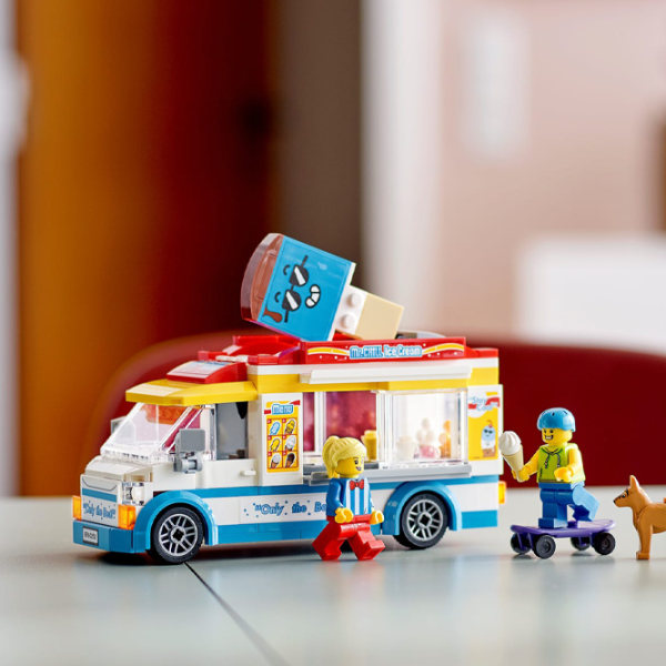 Конструктор LEGO Ice-Cream Truck Грузовик с мороженым/ Белый photo 4