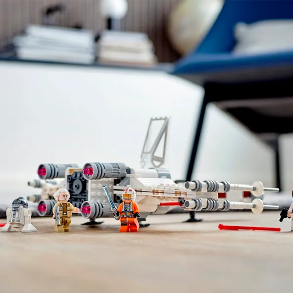 Конструктор LEGO Luke Skywalker's X-Wing Fighter Космолёт/ Белый photo 4