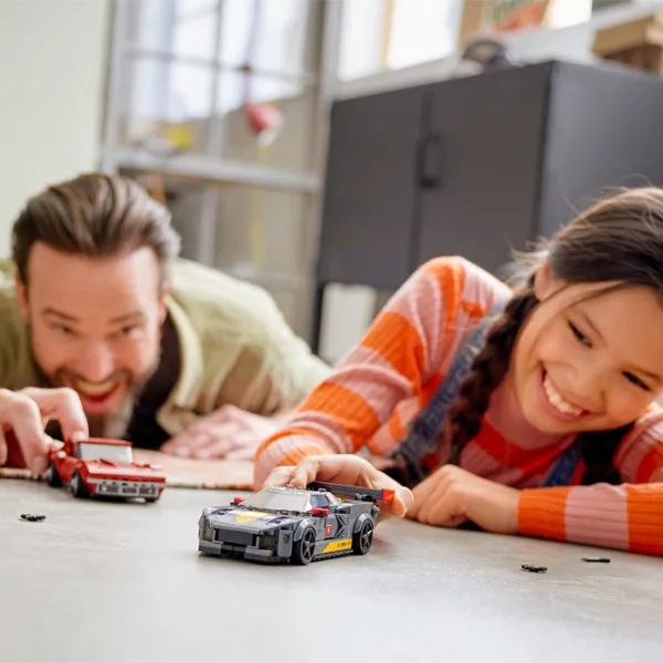 Детский конструктор LEGO Chevrolet Corvette1968 and C8.R Race Car Авто/ Разноцветный photo 4