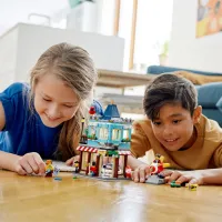 Constructor LEGO Townhouse Tou Store Casă/ Multicolor photo 4