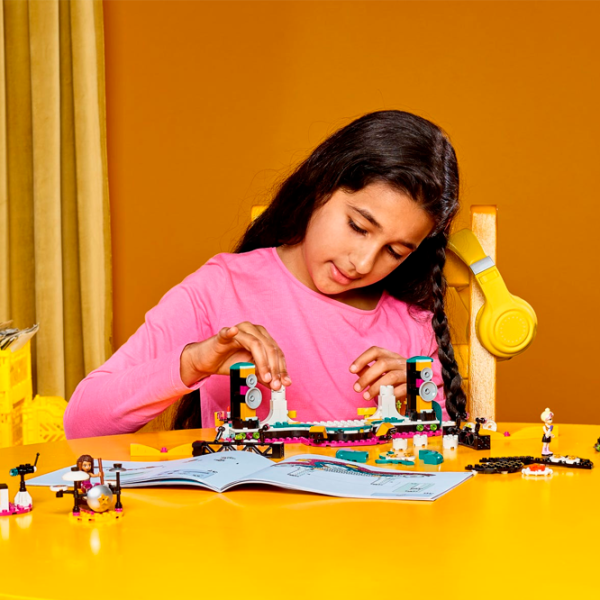 Детский конструктор LEGO Andrea's Talent Show Здание/ Разноцветный photo 4