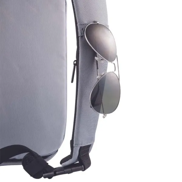 Рюкзак для планшета XD-Design Bobby Sling anti-theft 9.7"/ Серый/ 4 л photo 9
