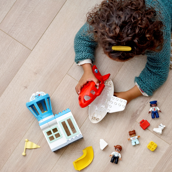 Конструктор LEGO Airplane & Airport Аэропорт/ Белый photo 4