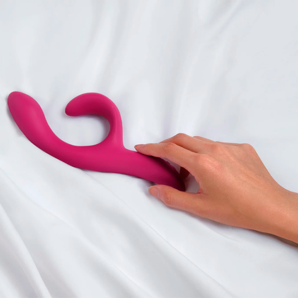 Вибратор We-Vibe Nova 2 Фуксия photo 5 Вибратор We-Vibe Nova 2 Фуксия photo 5