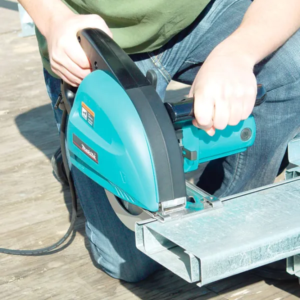 Fierăstrău circular Makita 4131  photo 6