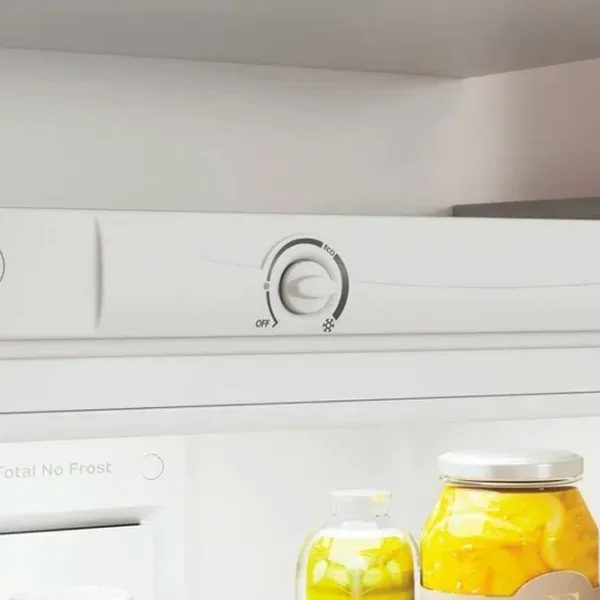 Frigider Indesit ITS 4160W cu congelator jos 257 l / 167 cm / White photo 8