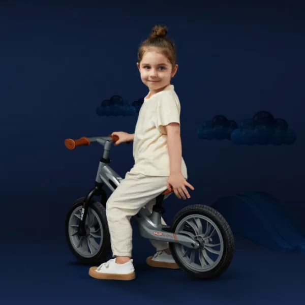 Bicicletă fără pedale Qplay Racer 12" Aluminiu/ Gray White photo 5 Bicicletă fără pedale Qplay Racer 12" Aluminiu/ Gray White photo 5