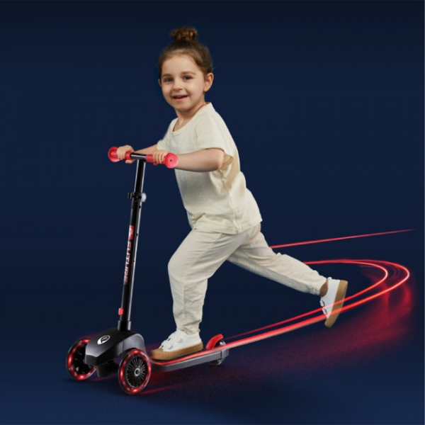 Trotinetă pentru copii cu trei roți Qplay Future (185141) 50 kg/ Red photo 6 Trotinetă pentru copii cu trei roți Qplay Future (185141) 50 kg/ Red photo 6