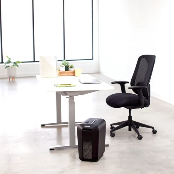 Шредер Fellowes Powershred LX65 Черный photo 4