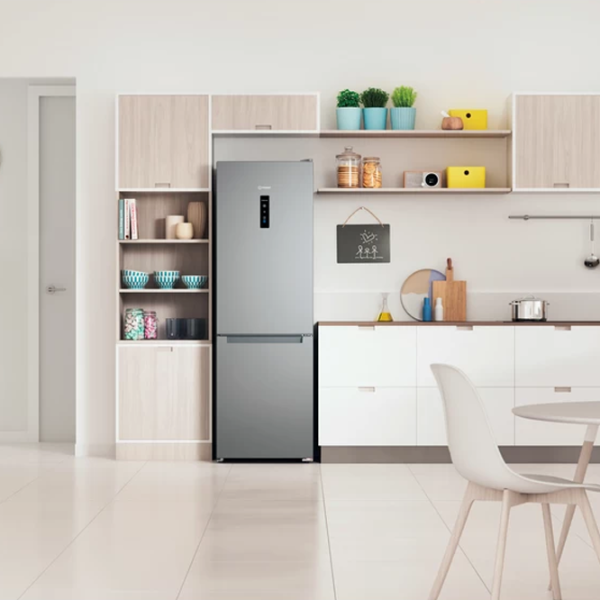 Frigider Indesit ITI 5181 S cu congelator jos 298 l / 185 cm / Silver photo 5