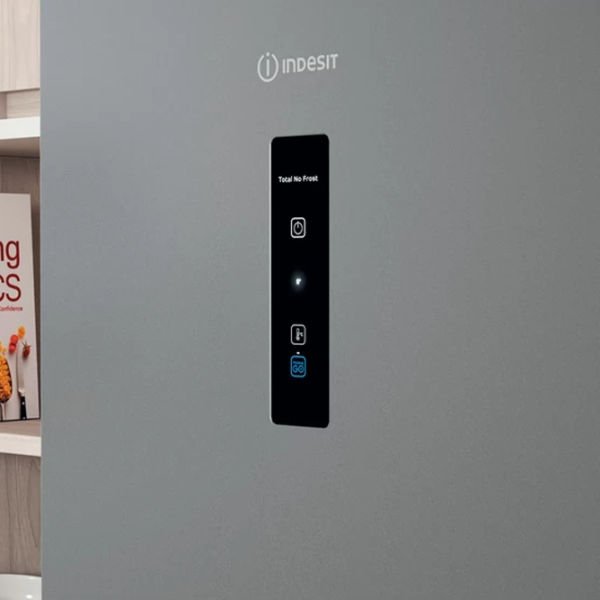 Frigider Indesit ITI 5181 S cu congelator jos 298 l / 185 cm / Silver photo 8