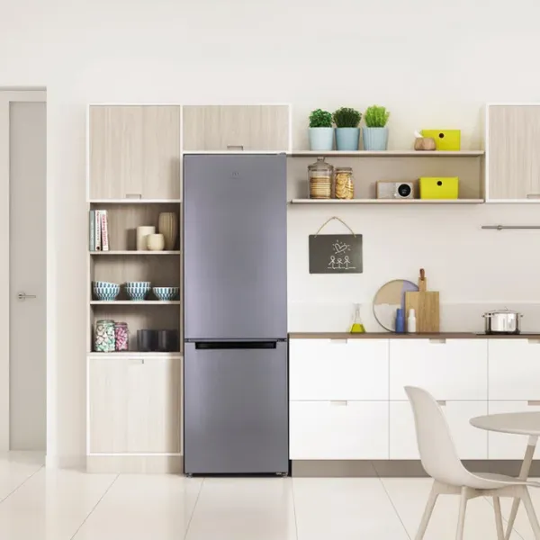 Frigider Indesit DS 4180 SB cu congelator jos 310 l / 185 cm / Silver photo 6