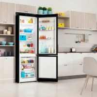 Frigider Indesit ITS 4200 B cu congelator jos 324 l / 196 cm / Black photo 6