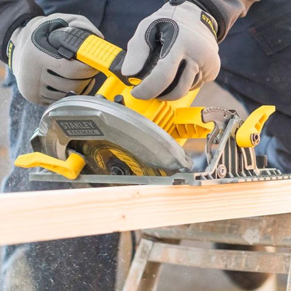Дисковая пила Stanley Fatmax FME301  photo 4 Дисковая пила Stanley Fatmax FME301  photo 4
