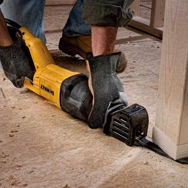 Сабельная пила Dewalt DWE305PK 525 Вт photo 8