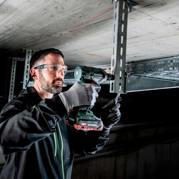 Гайковерт Metabo SSW 18 LTX 300 (602395890) Аккумулятор photo 5 Гайковерт Metabo SSW 18 LTX 300 (602395890) Аккумулятор photo 5