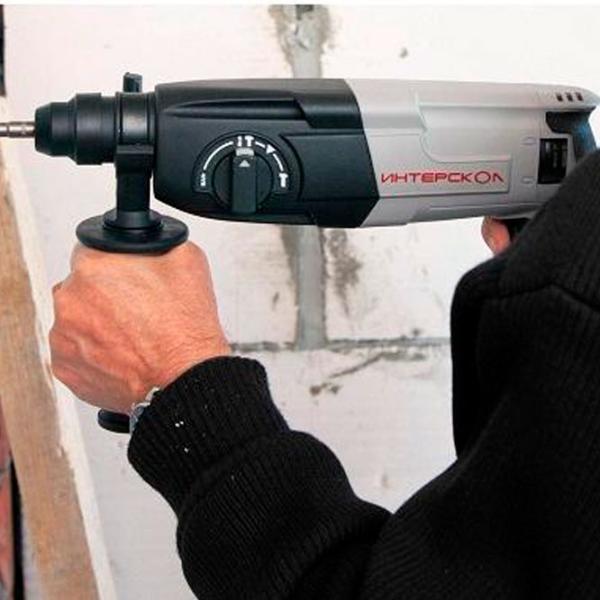 Ciocan rotopercutor Interskol П-24/700ЭР 720 W / Gray photo 8