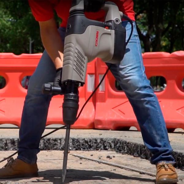 Ciocan demolator Crown CT18123V BMC 1500 W / Gray photo 6