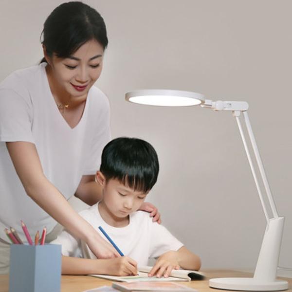 Настольная лампа Xiaomi Yeelight Pro Serene Eye-friendly Белый photo 5 Настольная лампа Xiaomi Yeelight Pro Serene Eye-friendly Белый photo 5