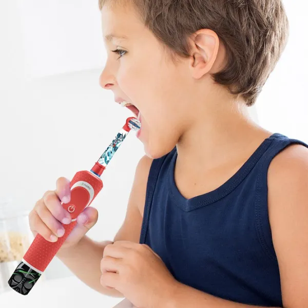 Periuță de dinți electrică Braun Kids Vitality D100 StarWars 2D/ Red photo 4 Periuță de dinți electrică Braun Kids Vitality D100 StarWars 2D/ Red photo 4