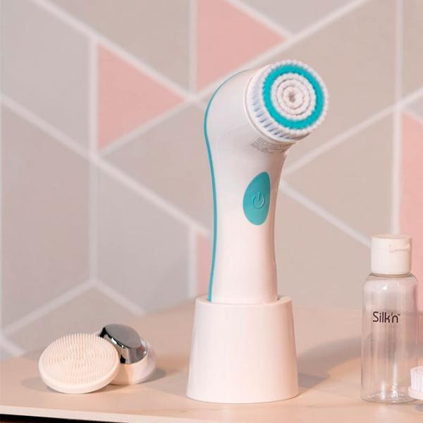 Сопло Silk'n Eye Massage Brush Head Белый photo 3 Сопло Silk'n Eye Massage Brush Head Белый photo 3