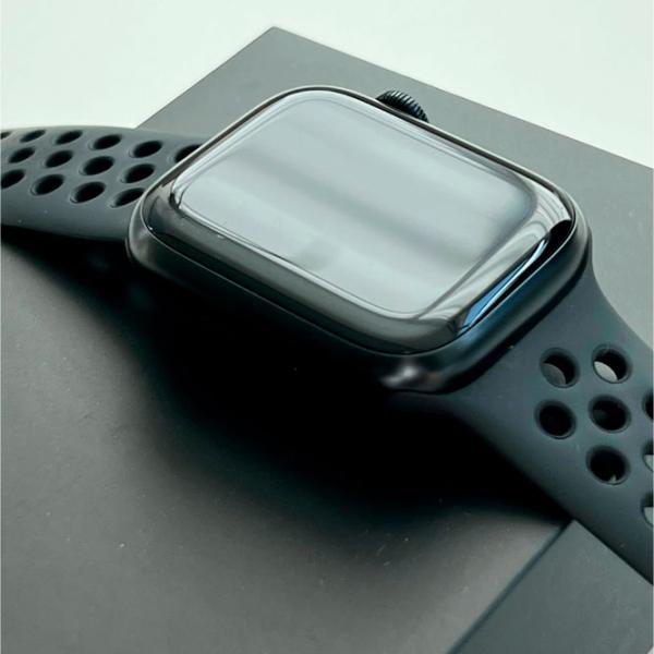 Умные часы Apple Watch Series 7 Nike 1.69"/ MKN43/ Midnight Черный photo 5 Умные часы Apple Watch Series 7 Nike 1.69"/ MKN43/ Midnight Черный photo 5