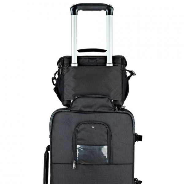 Geantă pentru aparat foto Lowepro Nova 180 AW II Țesătură/ Black photo 4