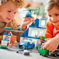 Детский конструктор LEGO Полицейский участок Полицейский участок/ Синий photo 5
